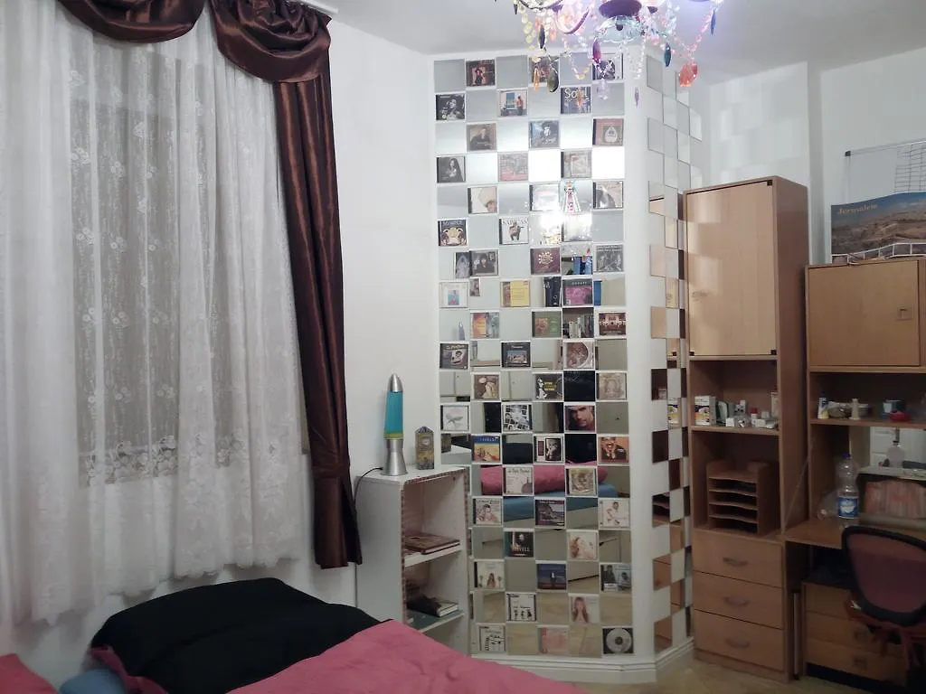 Schwabinglive Bed and Breakfast Μόναχο Γερμανία